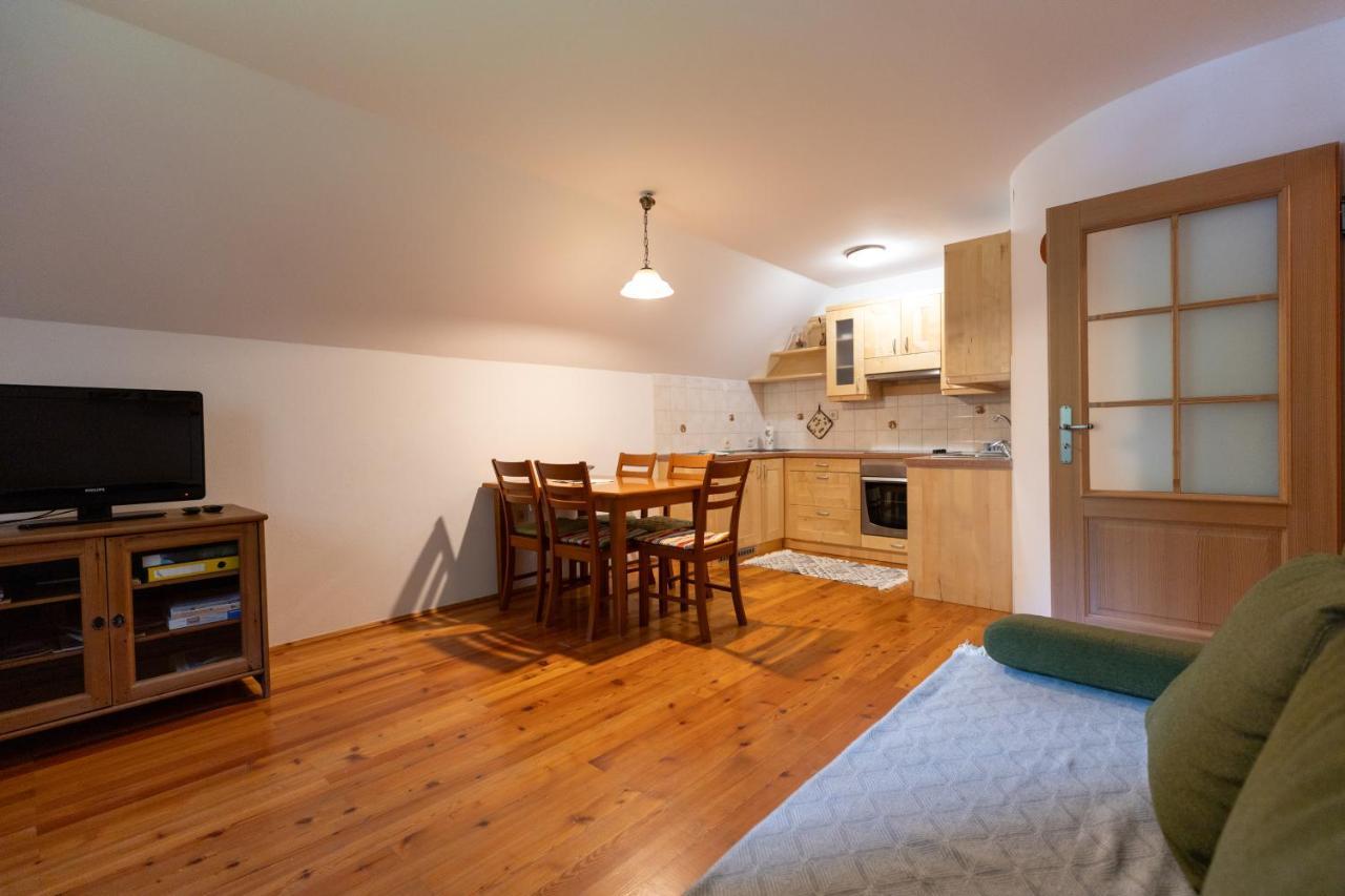 Mala Hisa Apartment Solcava Bagian luar foto